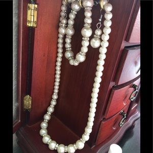 Pearl/CZ necklace, earrings, bracelet set. NWOT